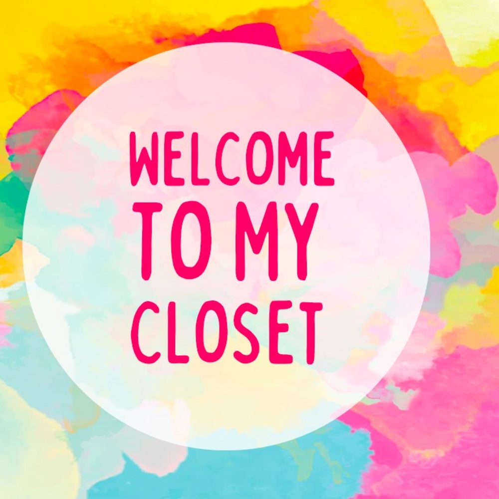 Looking for dresses, skirts, shoes/boots, purses jewelry or vintage? It’s here!